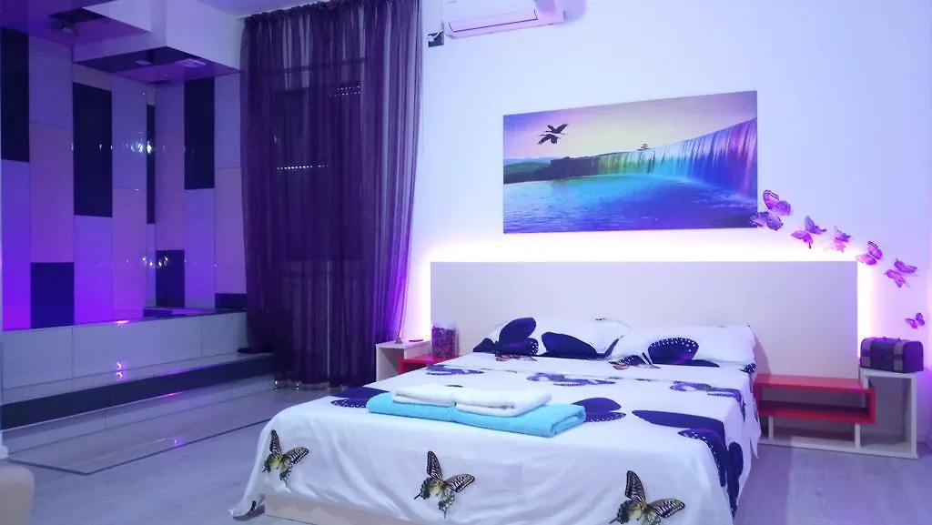 Hello Villa Bucharest 0*,  Romania